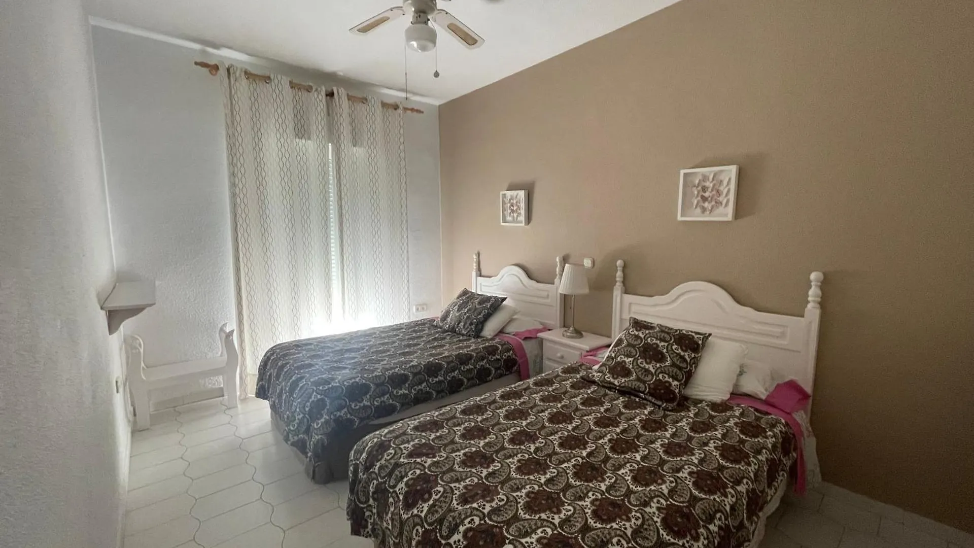 Benal Beach Rentals Benalmádena Spanien